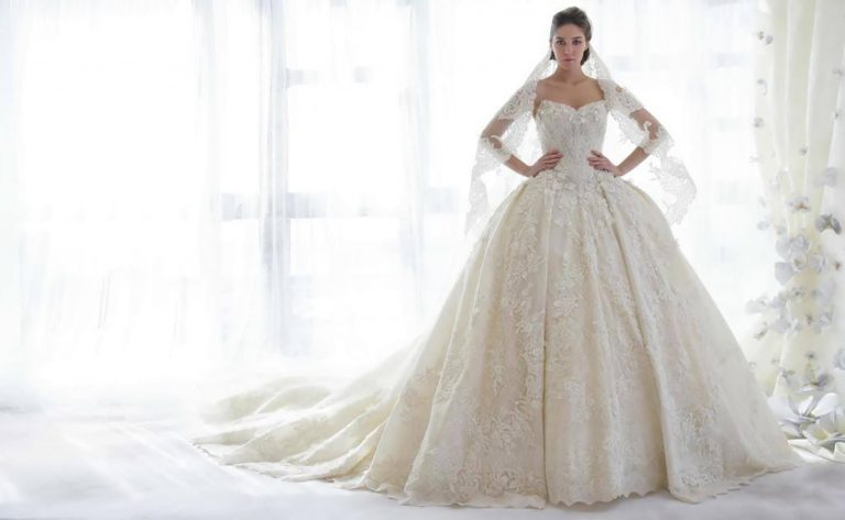 Tafta Dantelli Tasarım Gelinlik